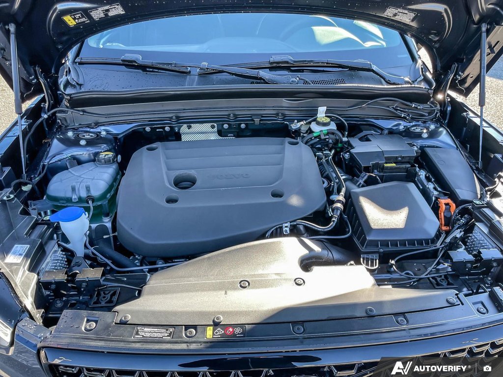 2026 Volvo XC40 Ultra Black Edition-7