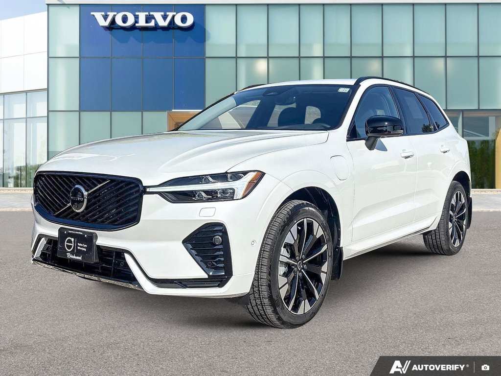 2026 Volvo XC60 Plug-In Hybrid Plus Dark Theme-0