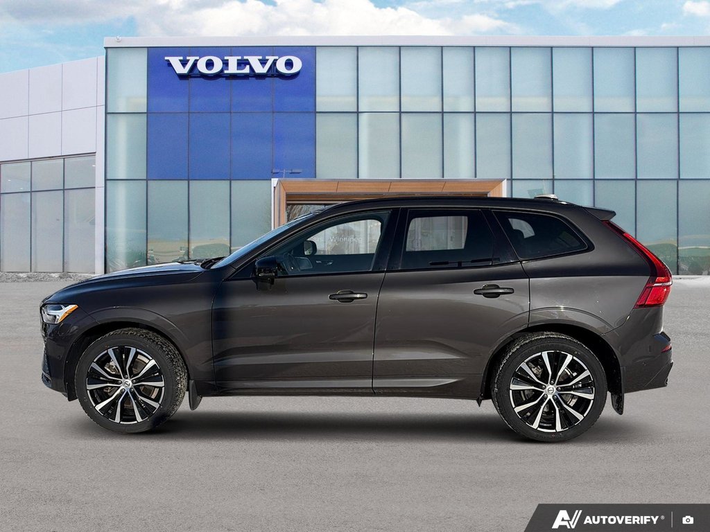 2023 Volvo XC60 Ultimate Dark Theme-1