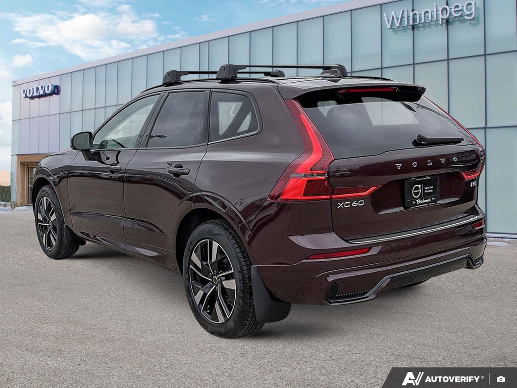 2026 Volvo XC60 Plus Dark Theme-3