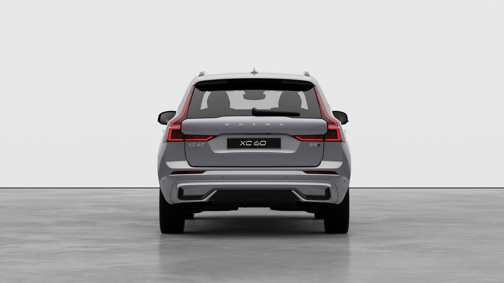 2026 Volvo XC60 Plus Dark Theme-5