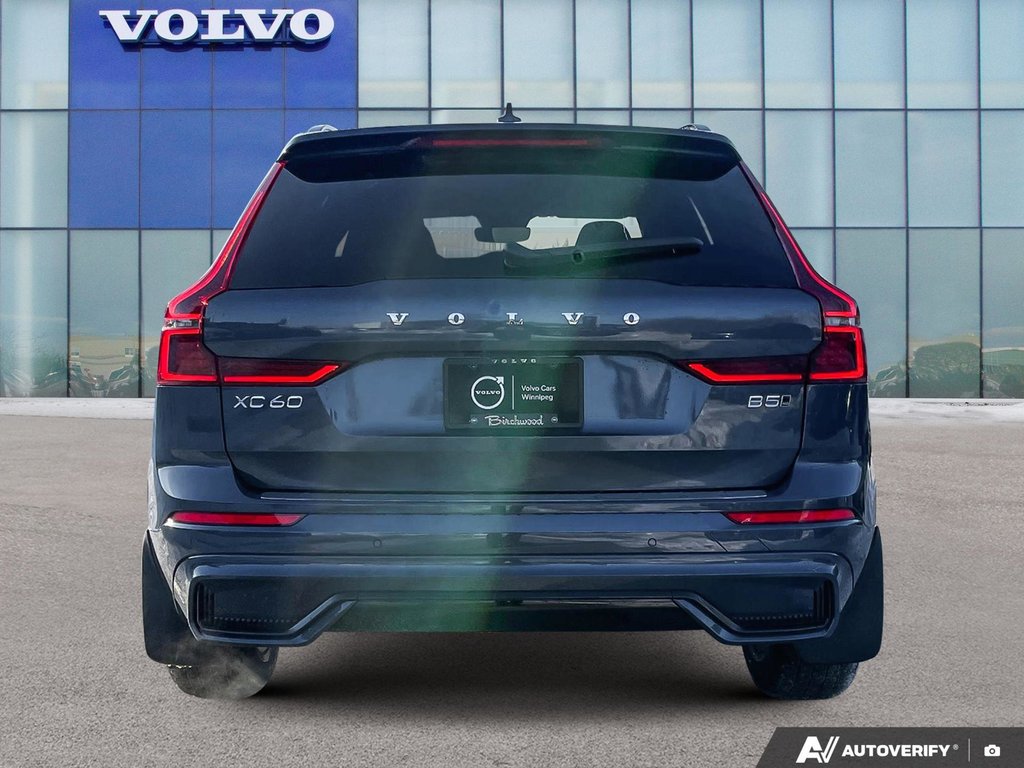 2026 Volvo XC60 Core Dark Theme-3