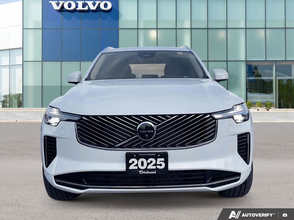 2025 Volvo XC90 Plus Bright Theme-5