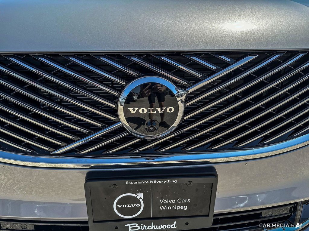 2025 Volvo XC90 Plus Bright Theme-6