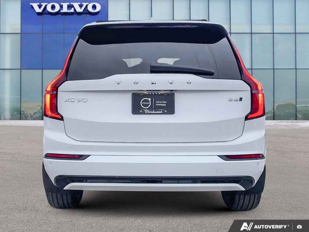 2026 Volvo XC90 Plus Dark Theme-3