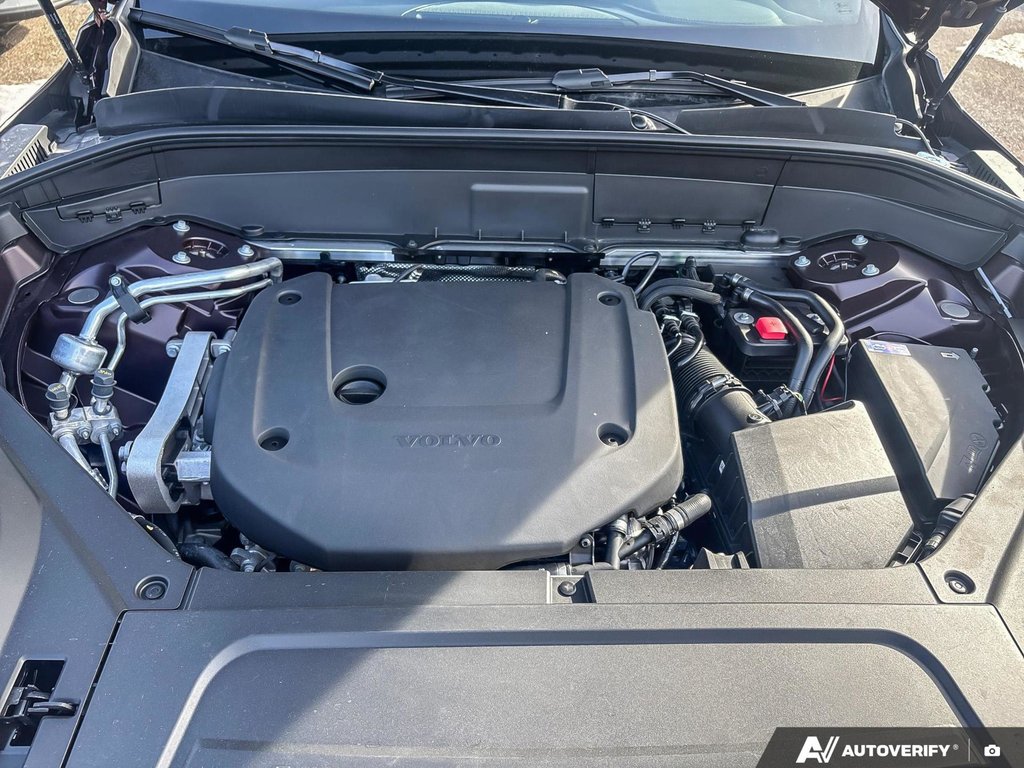 2026 Volvo XC90 Plus Dark Theme-6