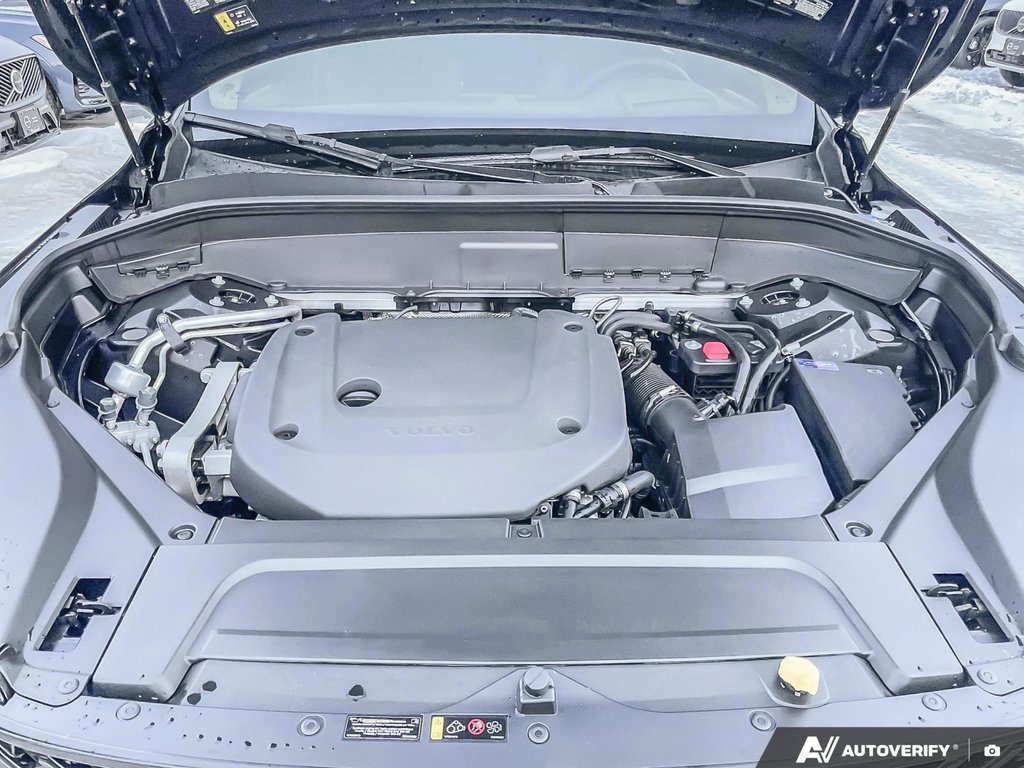 2026 Volvo XC90 Ultra Dark Theme-7