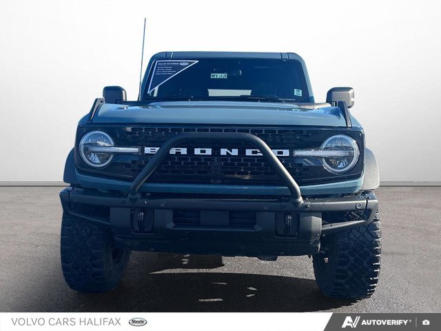 2022 Ford Bronco Wildtrak-1
