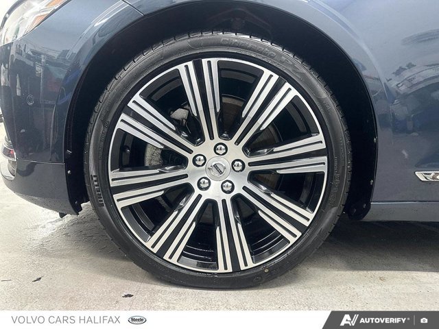 2023 Volvo S90 Ultimate Bright Theme-5