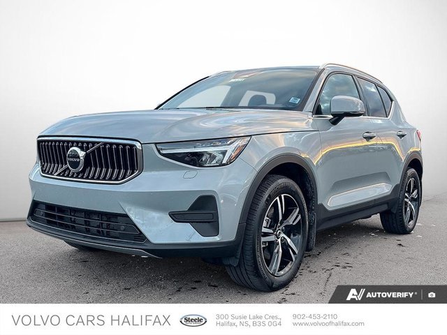 Volvo XC40 Core Bright Theme 2025-0