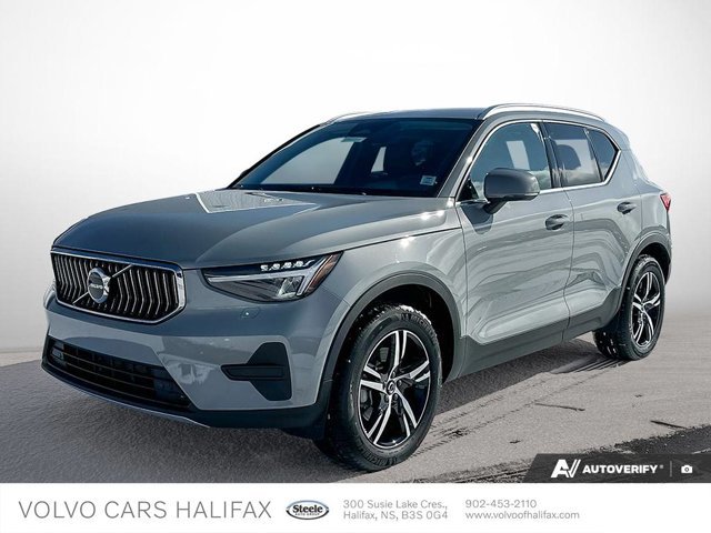 2025 Volvo XC40 Core Bright Theme-0