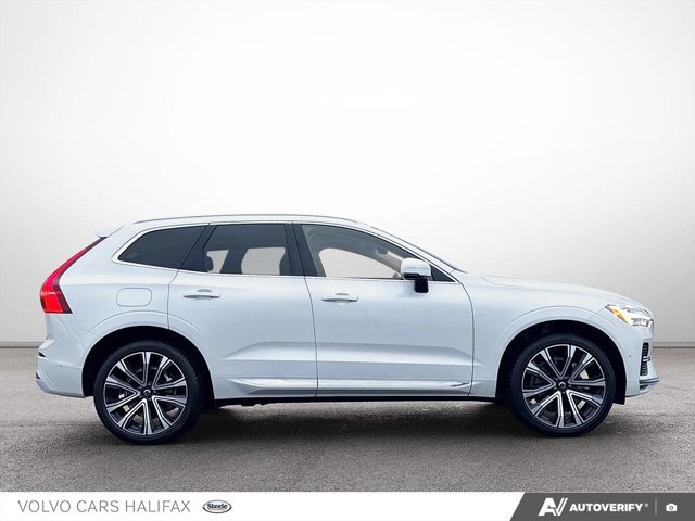 2023 Volvo XC60 Ultimate Bright Theme-2