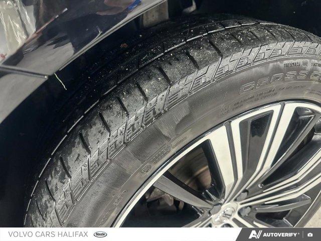 Volvo XC60 Plus Bright Theme 2023-6