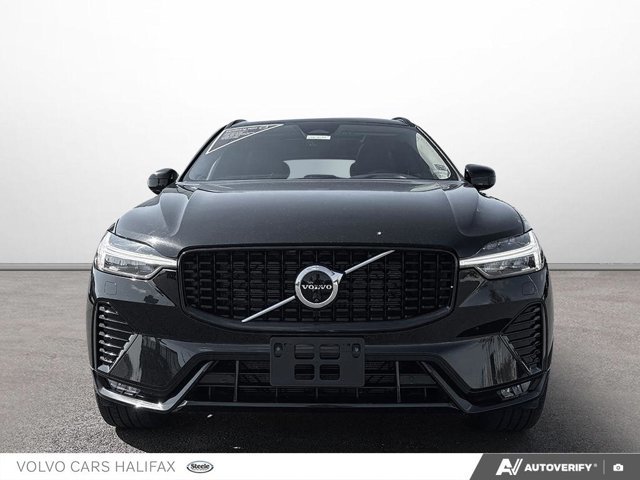2024 Volvo XC60 Plus Dark Theme-1