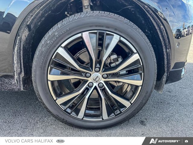2024 Volvo XC60 Plus Dark Theme-5