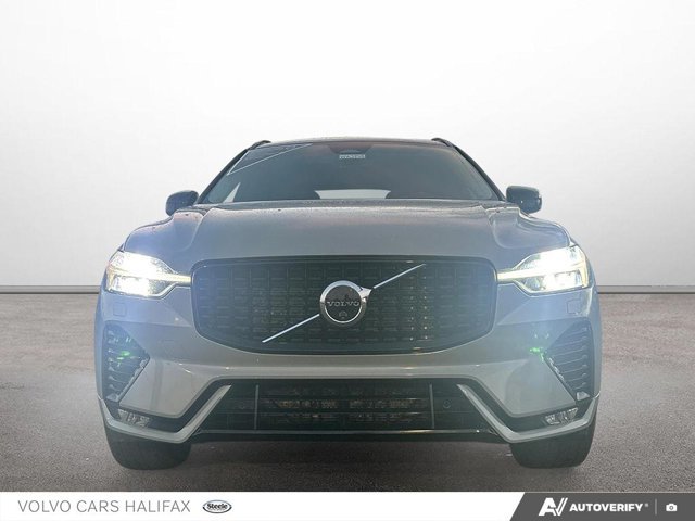 2025 Volvo XC60 Plus Dark Theme-1