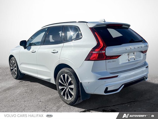 2025 Volvo XC60 Plus Dark Theme-3