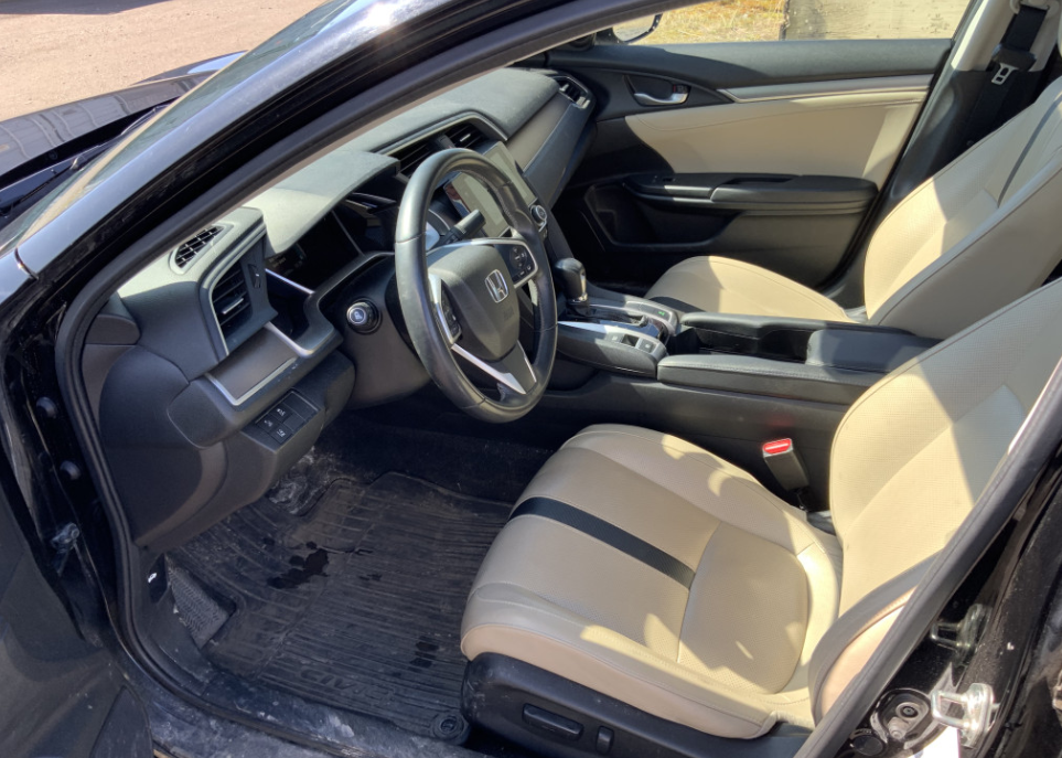 2016 Honda Civic Sedan TOURING in Boucherville, Quebec - 7 - w1024h768px