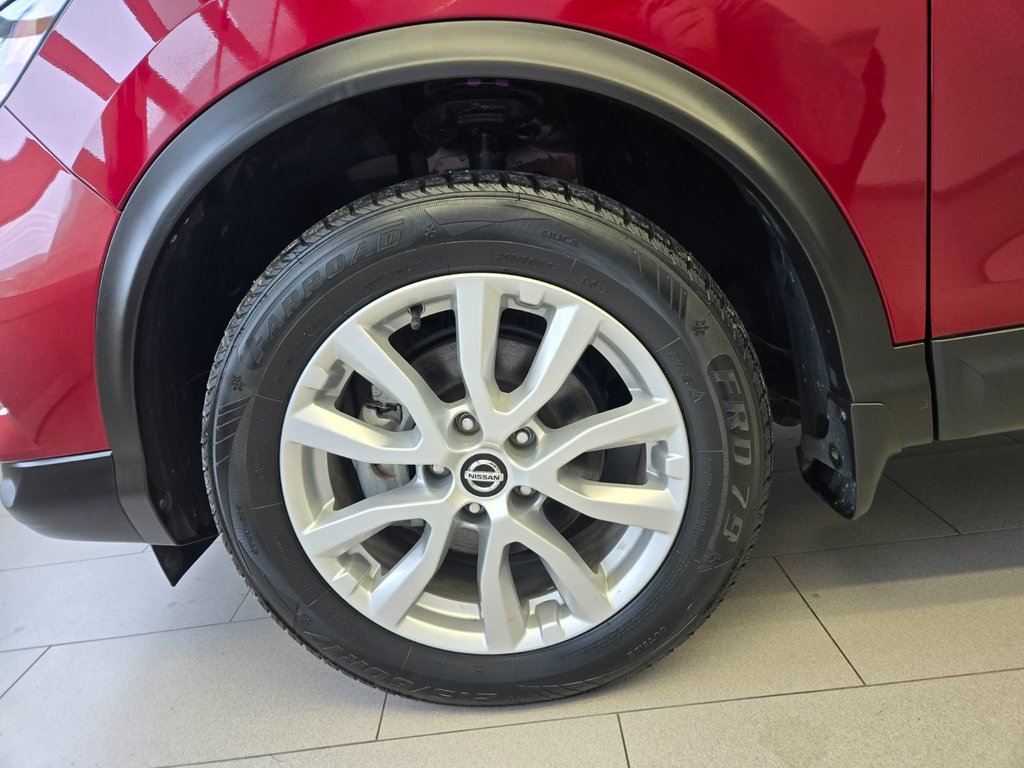 Nissan Qashqai SV AWD 2023 à Boucherville, Québec - 5 - w1024h768px