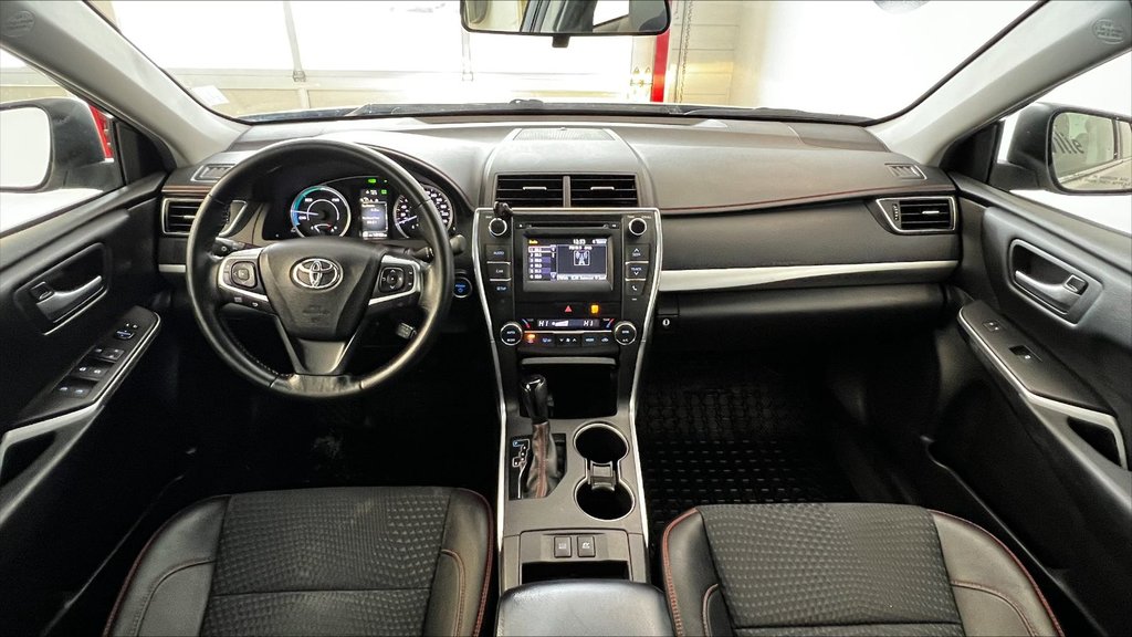 Toyota Camry Hybrid SE 2015 à Boucherville, Québec - 14 - w1024h768px