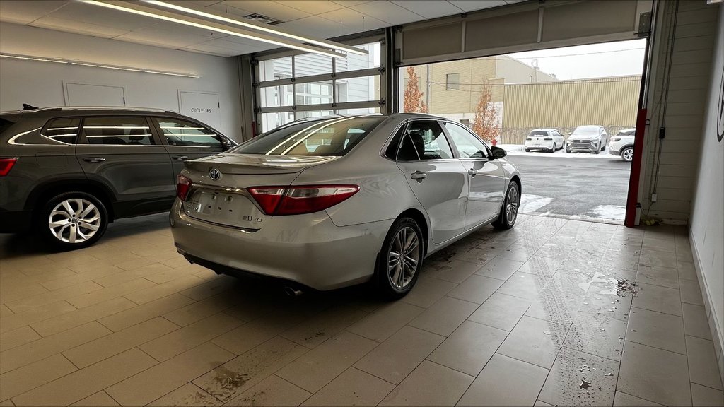 Toyota Camry Hybrid SE 2015 à Boucherville, Québec - 5 - w1024h768px