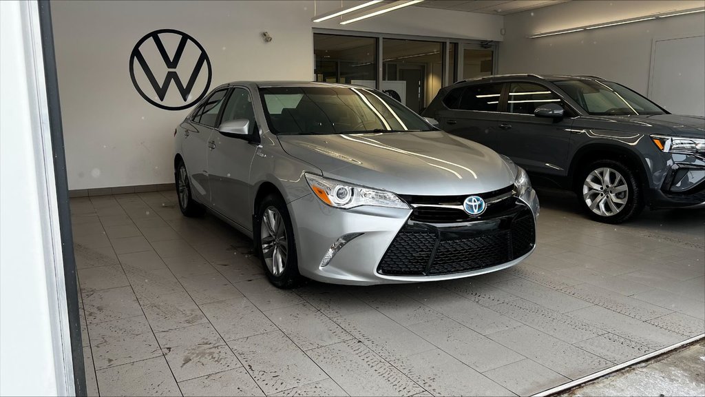 Toyota Camry Hybrid SE 2015 à Boucherville, Québec - 6 - w1024h768px