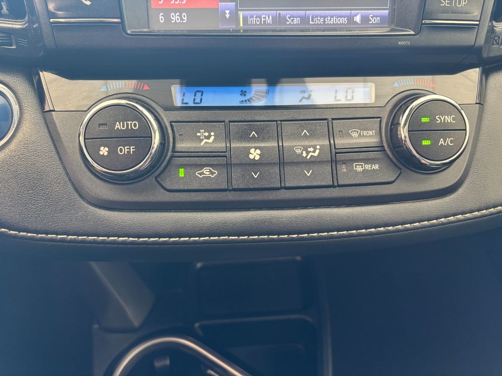 2018 Toyota RAV4 HYBRIDE XLE in Boucherville, Quebec - 21 - w1024h768px