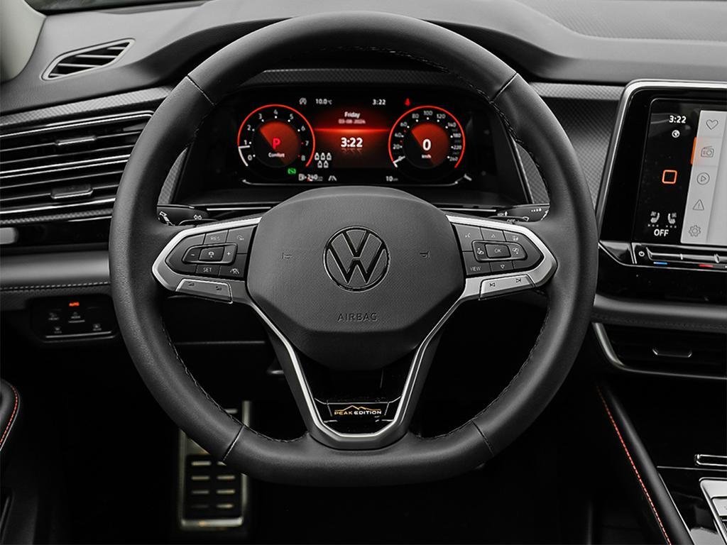 2024 Volkswagen Atlas Peak Edition in Boucherville, Quebec - 13 - w1024h768px