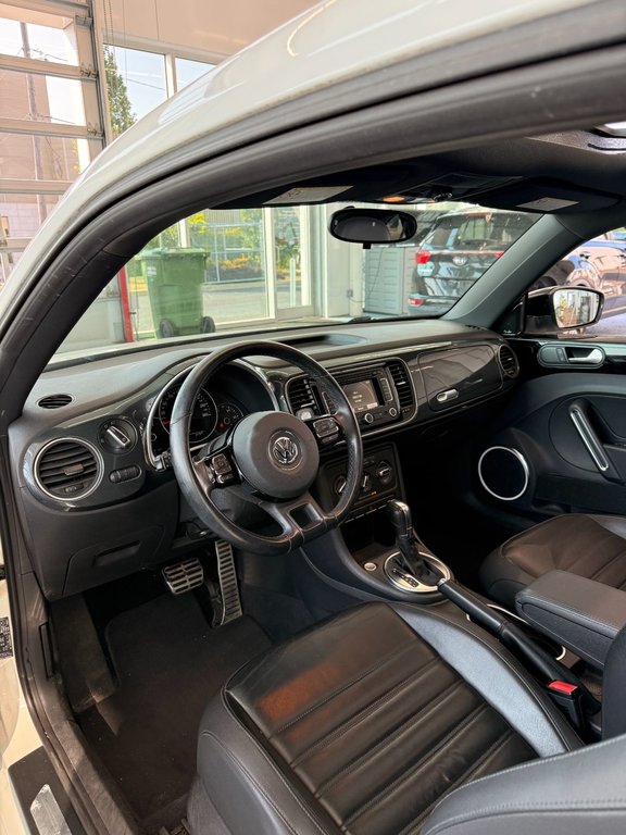 2012 Volkswagen Beetle SPORTLINE in Boucherville, Quebec - 7 - w1024h768px