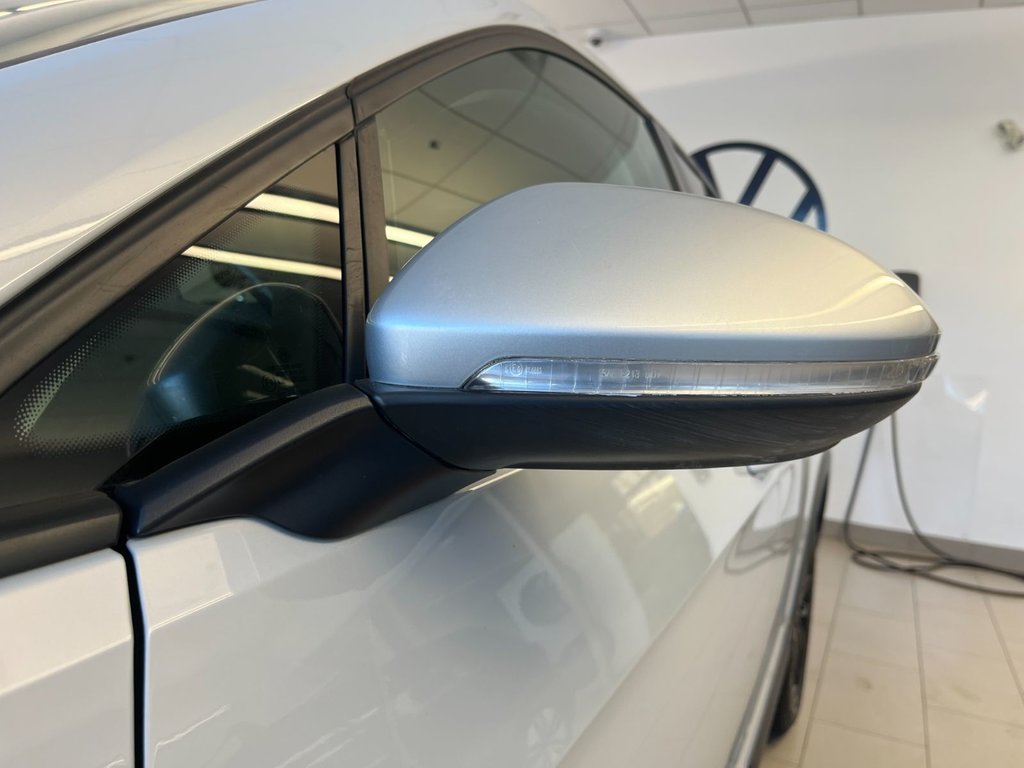 Volkswagen GOLF ALLTRACK HIGHLINE 2019 à Boucherville, Québec - 5 - w1024h768px