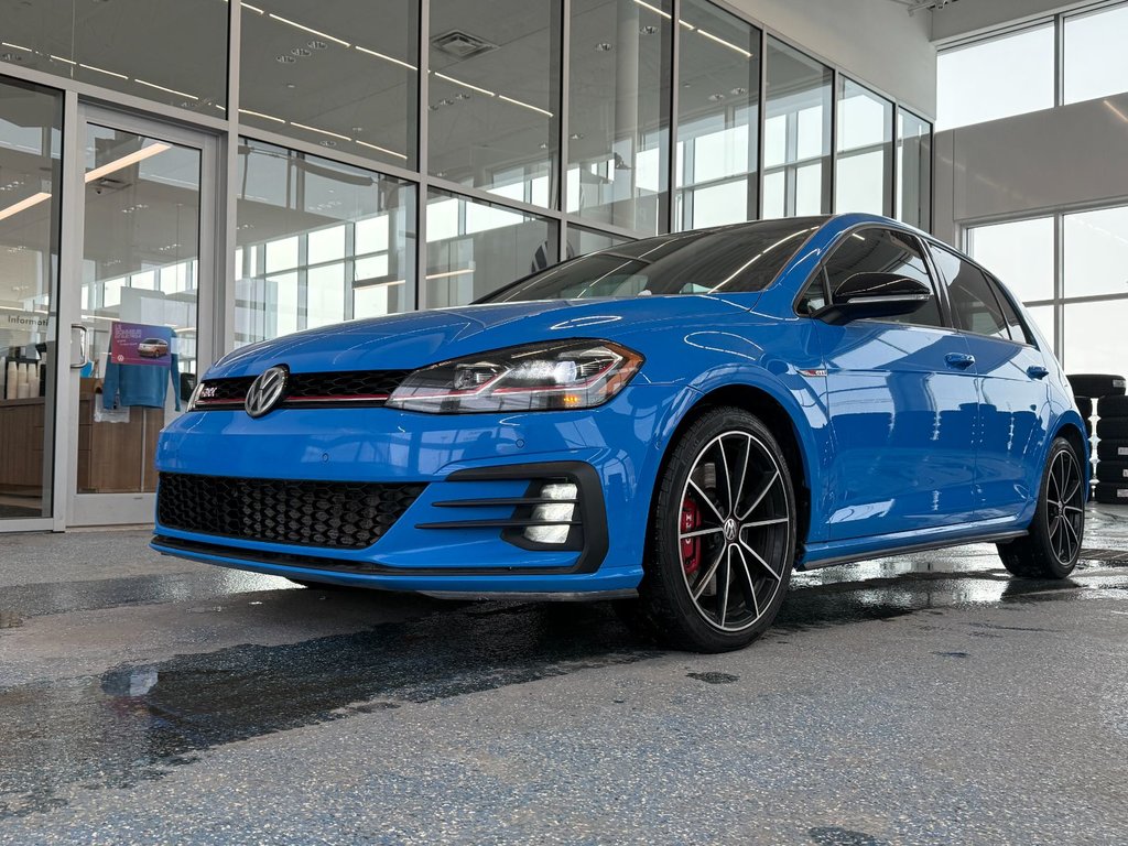 2021 Volkswagen Golf GTI AUTOBAHN in Boucherville, Quebec - 1 - w1024h768px