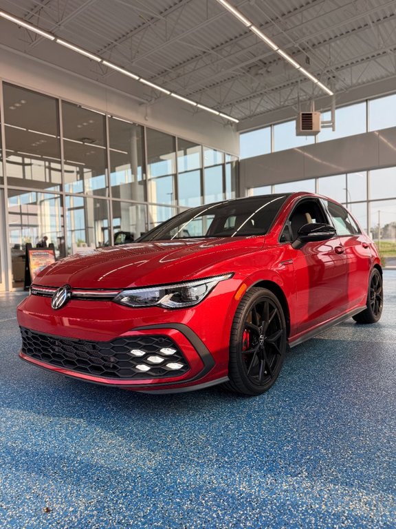 2024 Volkswagen Golf GTI 380 Performance in Boucherville, Quebec - 1 - w1024h768px
