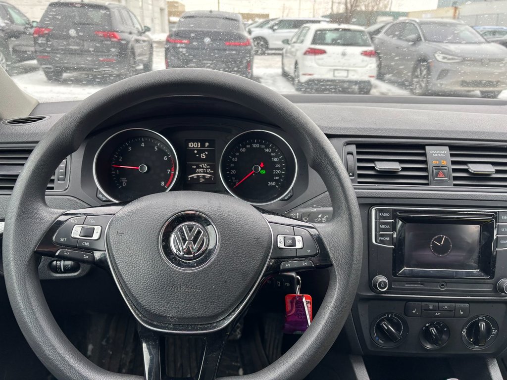 2017 Volkswagen Jetta Sedan TRENDLINE + in Boucherville, Quebec - 3 - w1024h768px