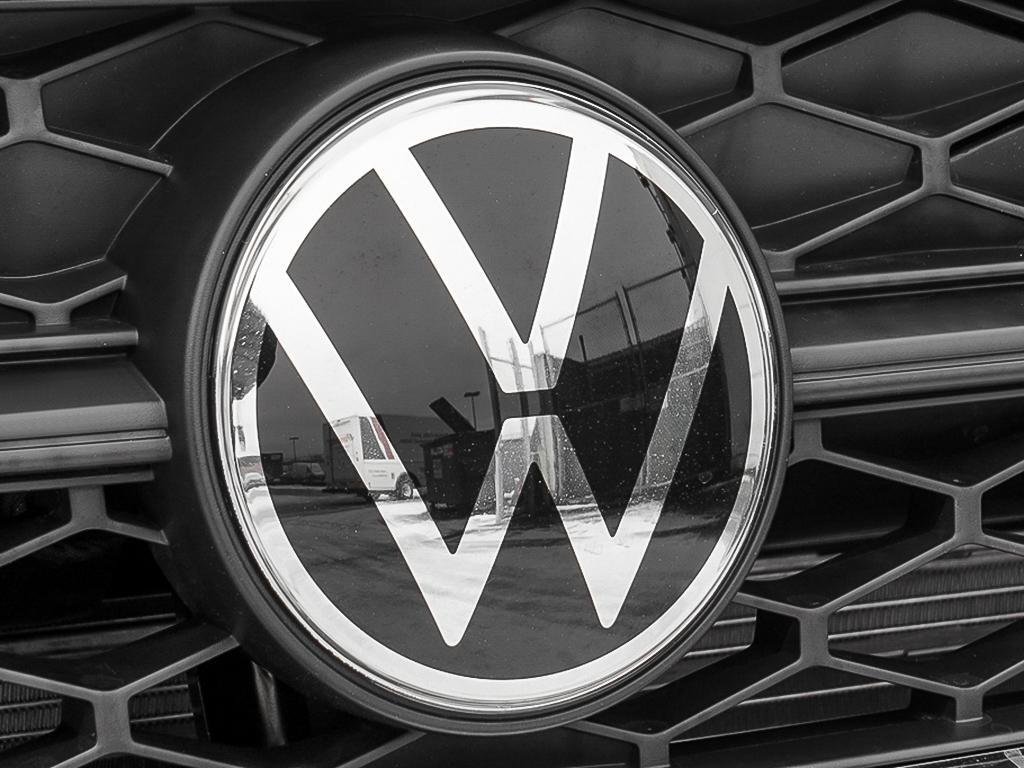 2024 Volkswagen Taos Comfortline in Boucherville, Quebec - 9 - w1024h768px