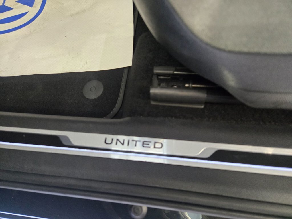 2021 Volkswagen Tiguan UNITED in Boucherville, Quebec - 35 - w1024h768px