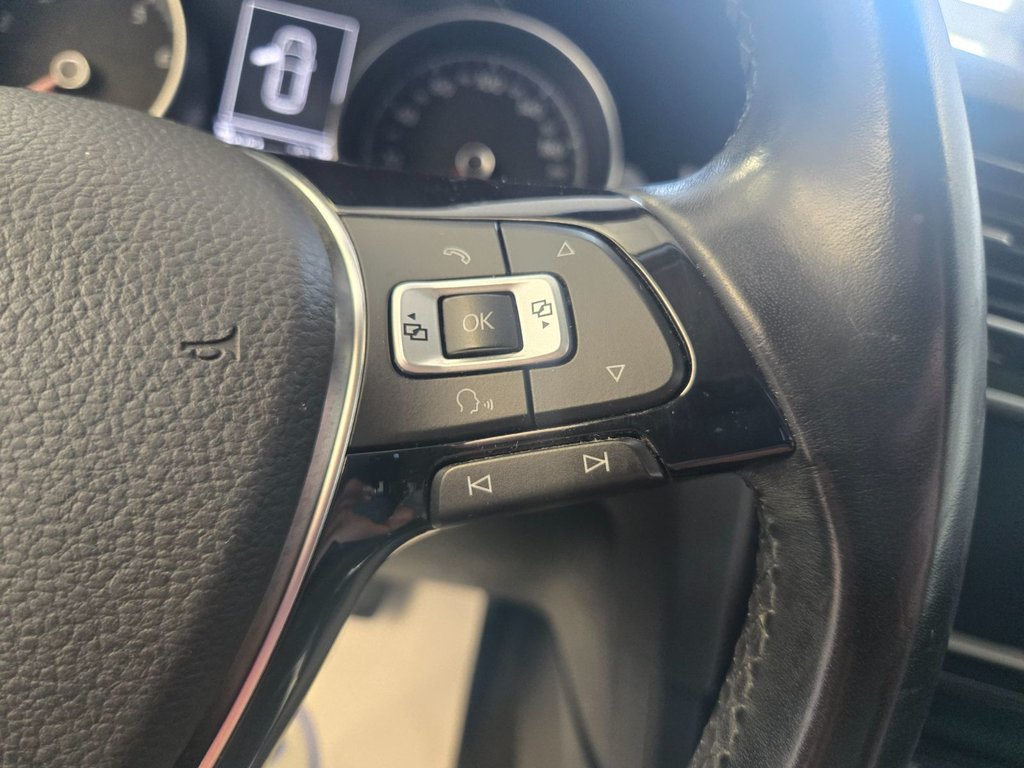 2021 Volkswagen Tiguan UNITED in Boucherville, Quebec - 16 - w1024h768px