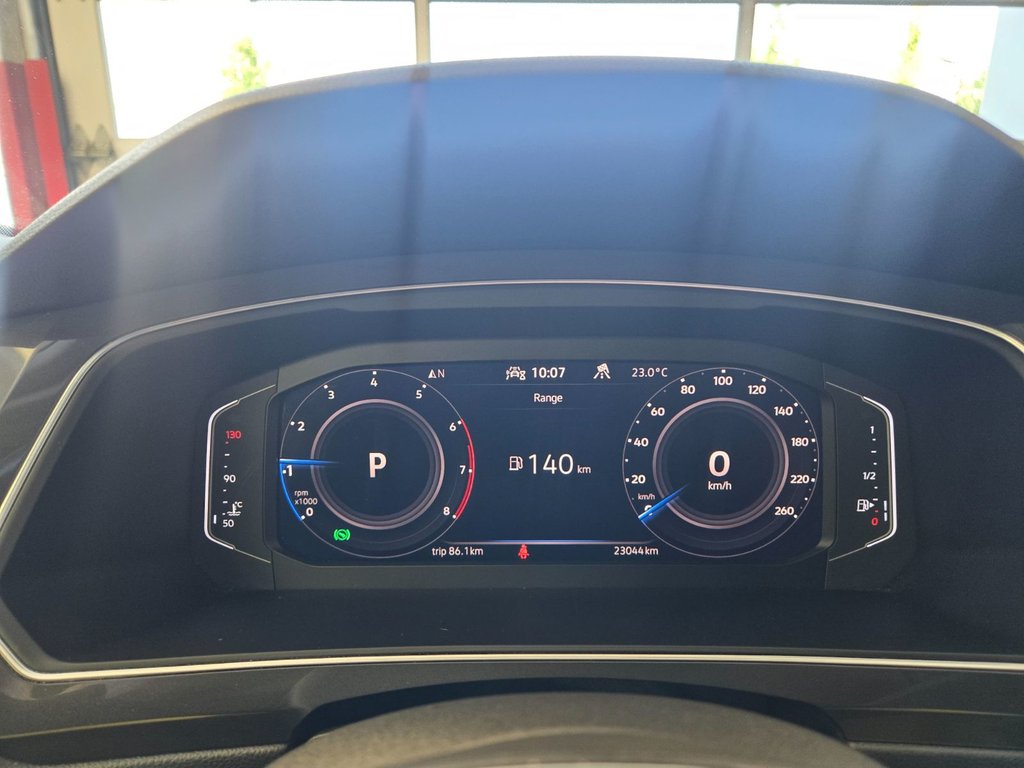 2021 Volkswagen Tiguan UNITED in Boucherville, Quebec - 13 - w1024h768px