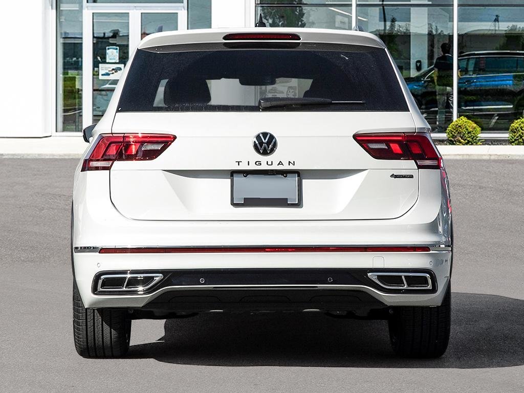 2024 Volkswagen Tiguan Highline R-Line in Boucherville, Quebec - 5 - w1024h768px