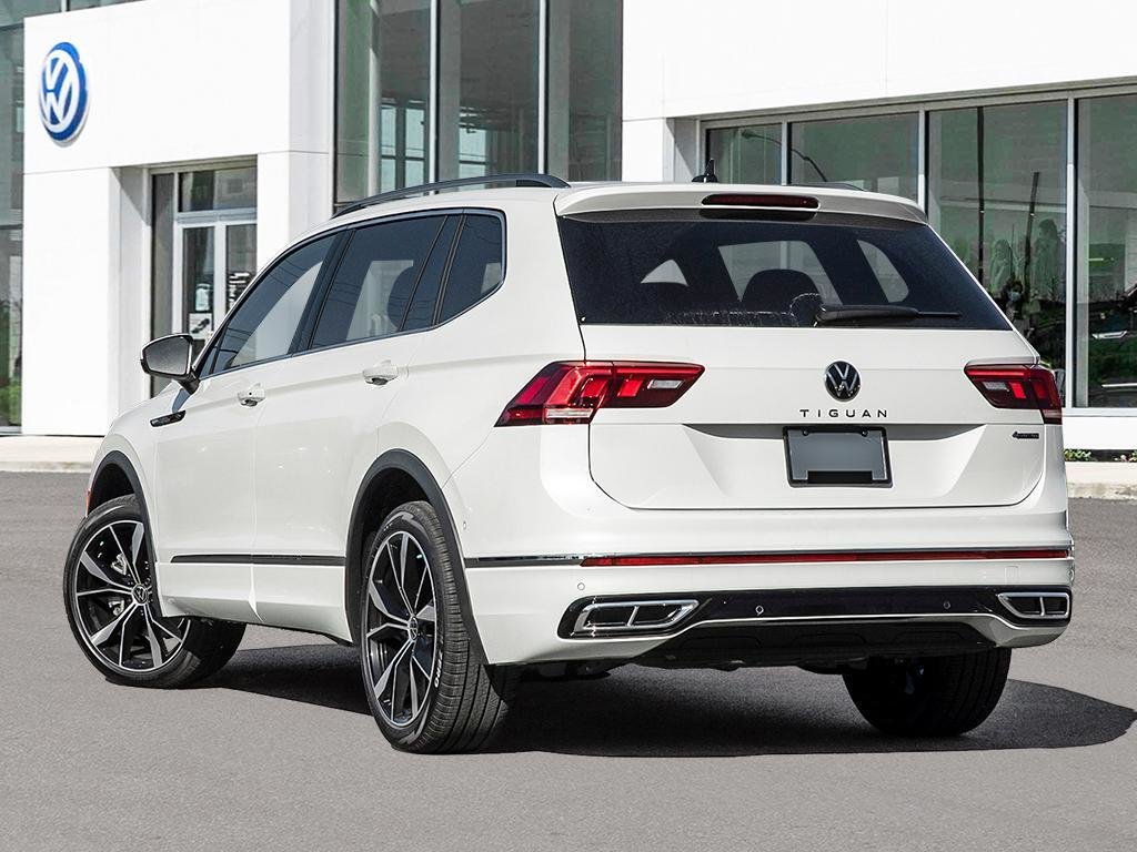 2024 Volkswagen Tiguan Highline R-Line in Boucherville, Quebec - 4 - w1024h768px