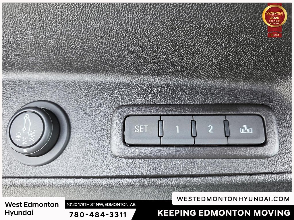 2019 Chevrolet Equinox Premier in Edmonton, Alberta - 21 - w1024h768px