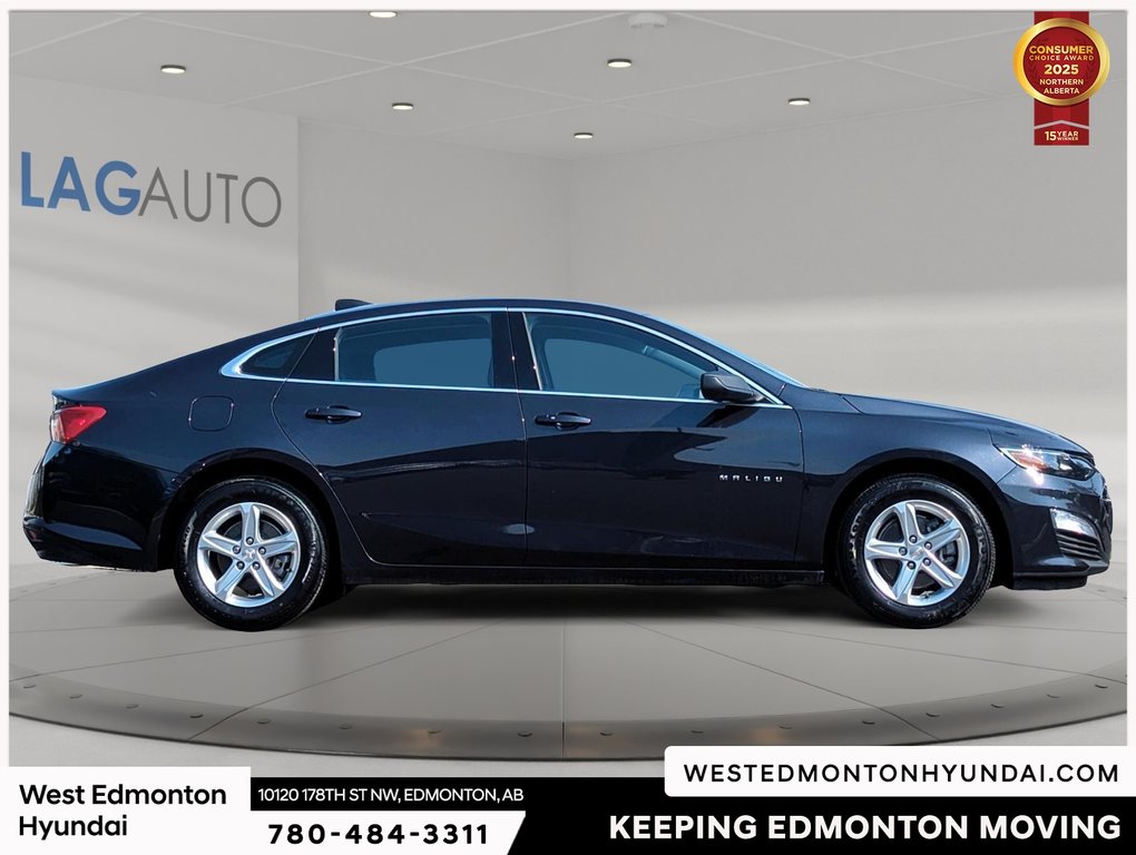 2023 Chevrolet Malibu LS in Edmonton, Alberta - 5 - w1024h768px