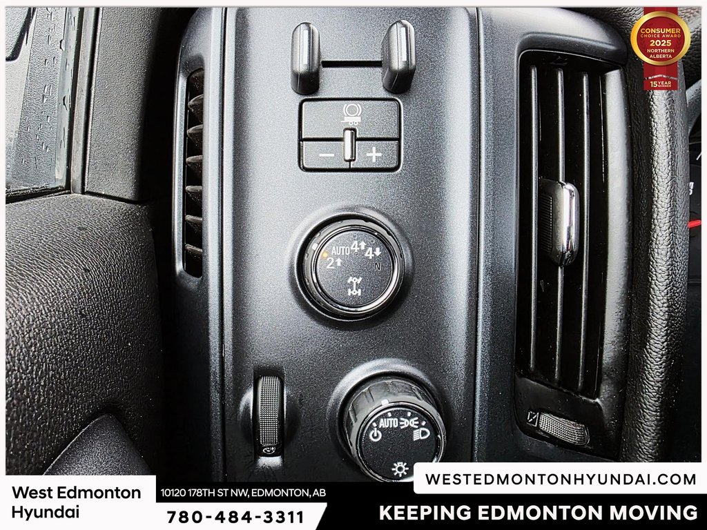 2018 Chevrolet Silverado 1500 Custom in Edmonton, Alberta - 14 - w1024h768px