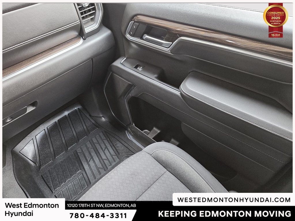 2025 Chevrolet Silverado 1500 LT in Edmonton, Alberta - 14 - w1024h768px