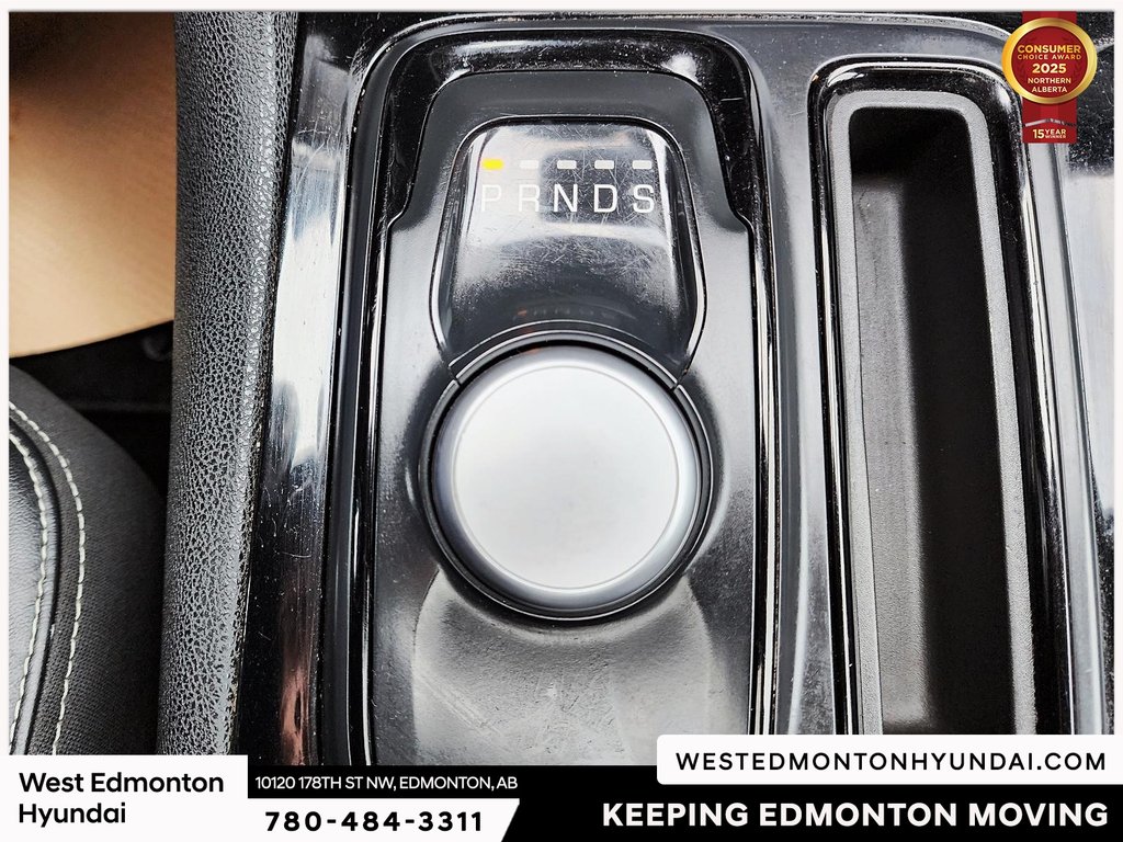 2022 Chrysler 300 S in Edmonton, Alberta - 27 - w1024h768px