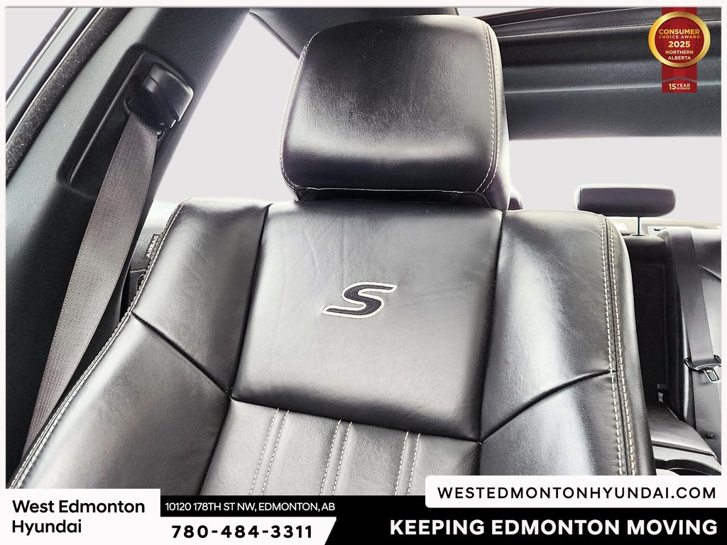 2022 Chrysler 300 S in Edmonton, Alberta - 31 - w1024h768px