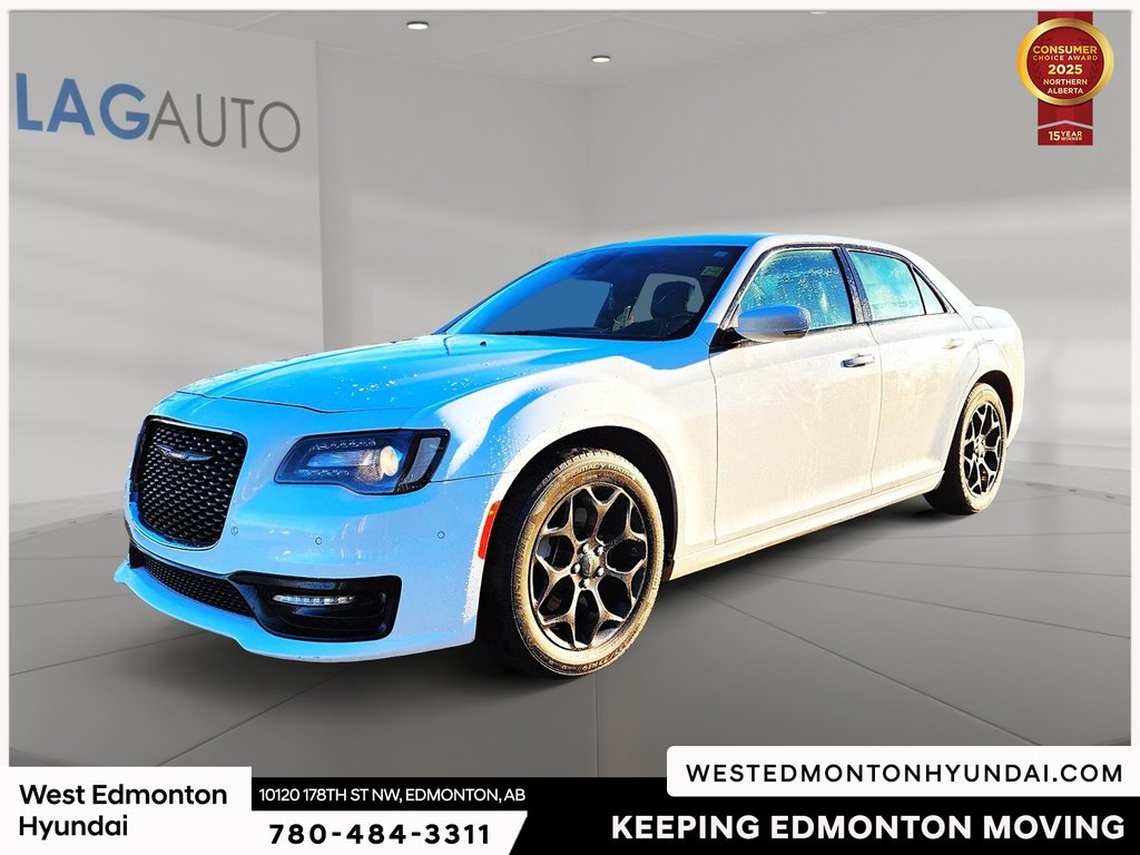2022 Chrysler 300 S in Edmonton, Alberta - 2 - w1024h768px
