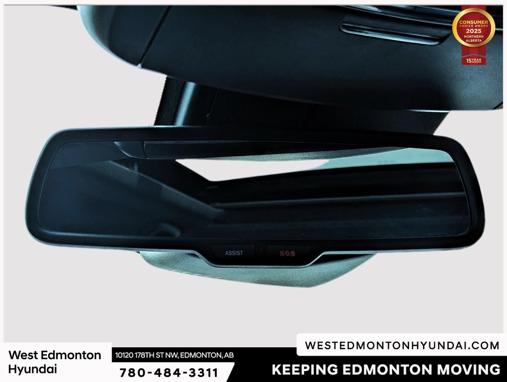 2023 Chrysler 300 Touring in Edmonton, Alberta - 11 - w1024h768px