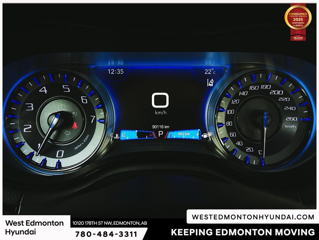 2023 Chrysler 300 Touring in Edmonton, Alberta - 13 - w1024h768px