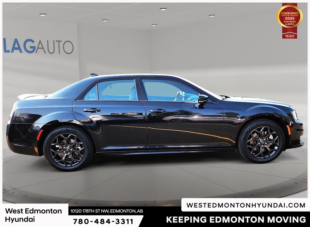 2023 Chrysler 300 S in Edmonton, Alberta - 11 - w1024h768px
