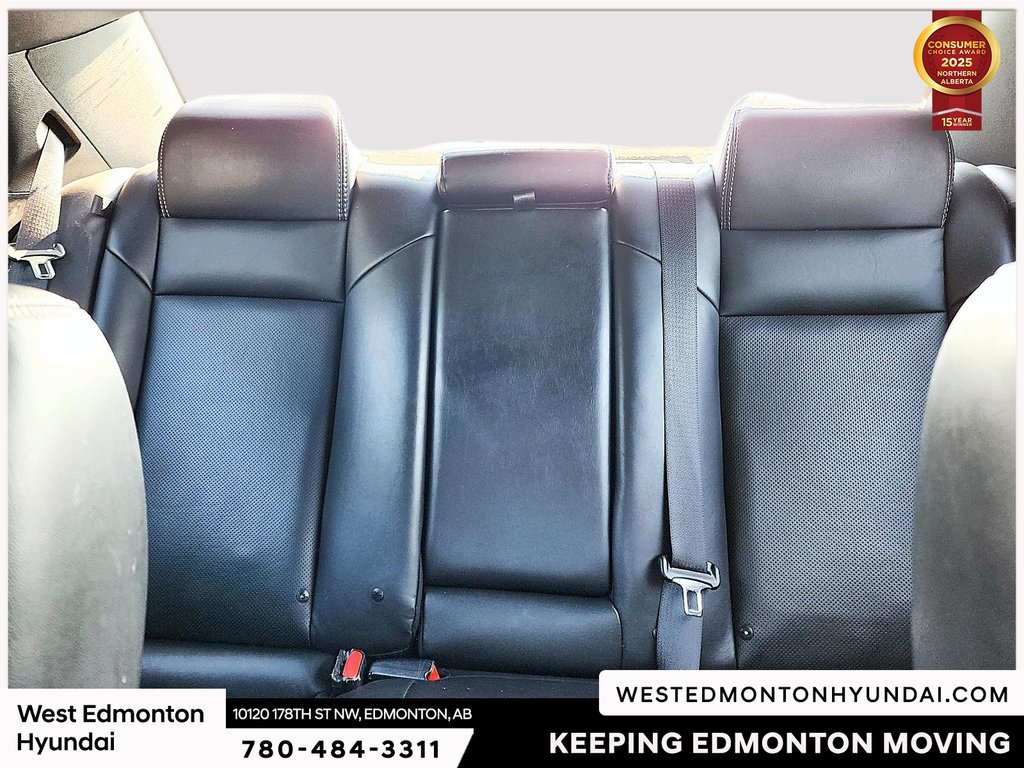2023 Chrysler 300 S in Edmonton, Alberta - 22 - w1024h768px